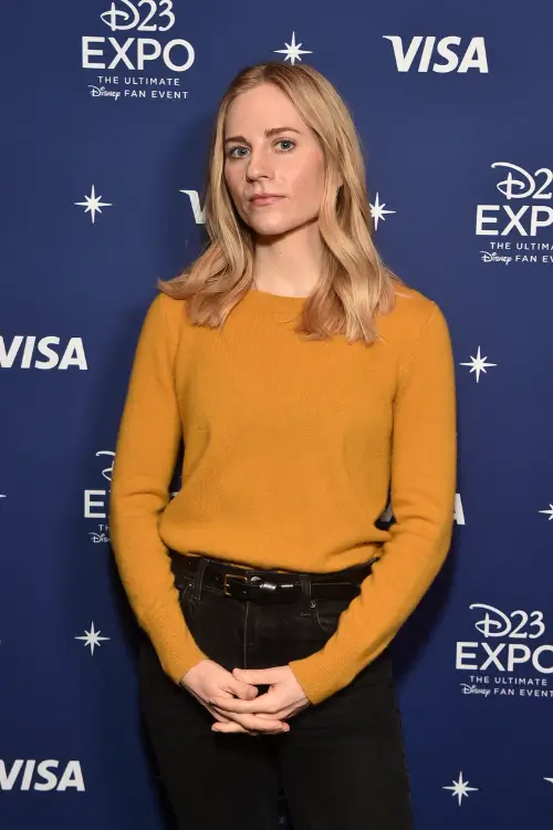Carrie Hobson